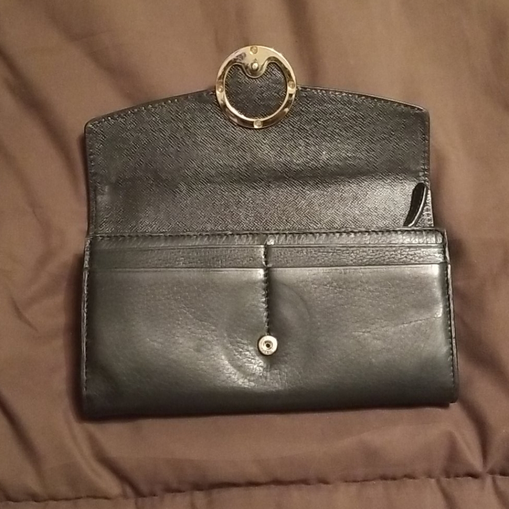 Michael Kors wallet (R) - Picture 3 of 6